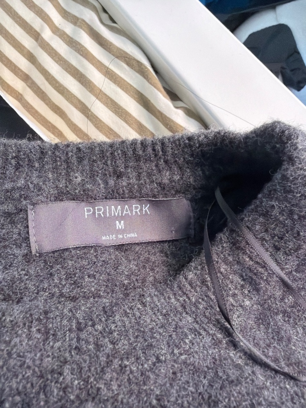 Primark Sweater - Picture 2 of 3